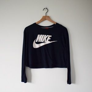 Nike Long Sleeved Crop Top